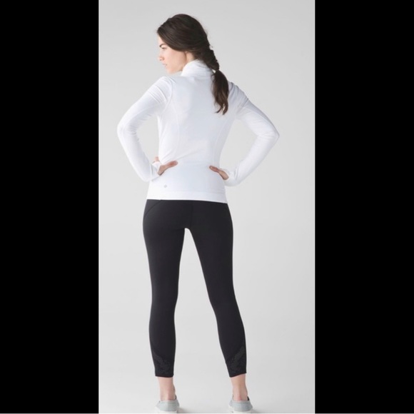 LULULEMON High Times Pants Crop Black Perforated Laser Cut Mesh Rise Near Mint - Picture 11 of 15